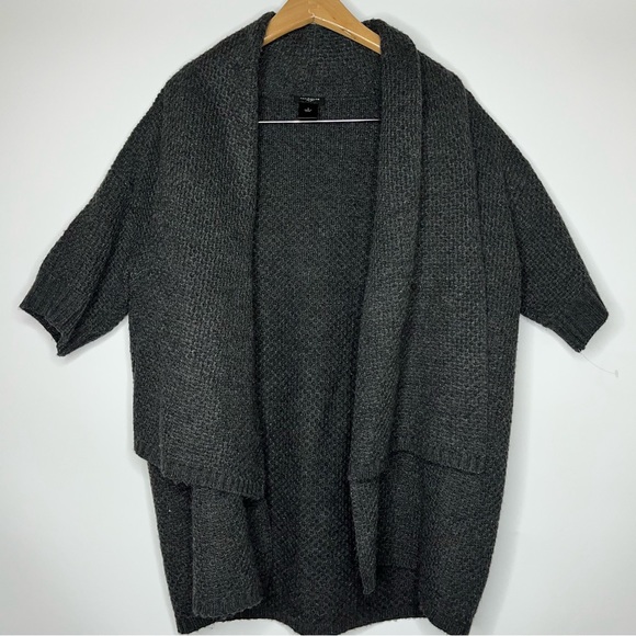 Ann Taylor LOFT Black double layered Cardigan - Picture 3 of 12